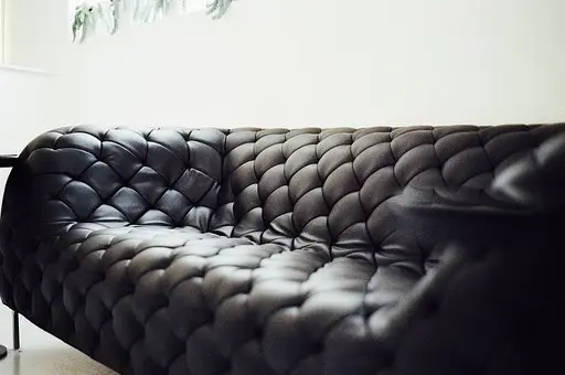 Leather-Cleaning--in-Portland-Oregon-leather-cleaning-portland-oregon.jpg-image